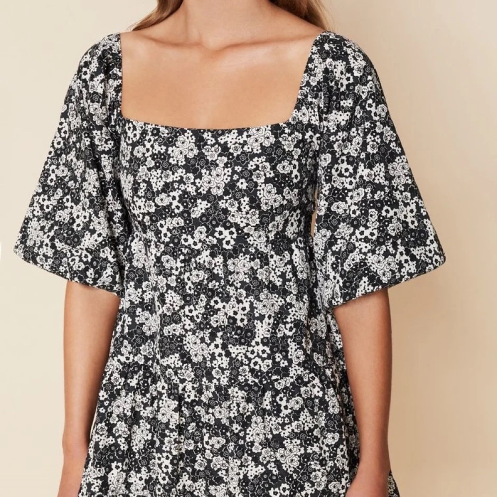 NWOT Eryn Mini Dress Fiorella Floral - Picture 3 of 6